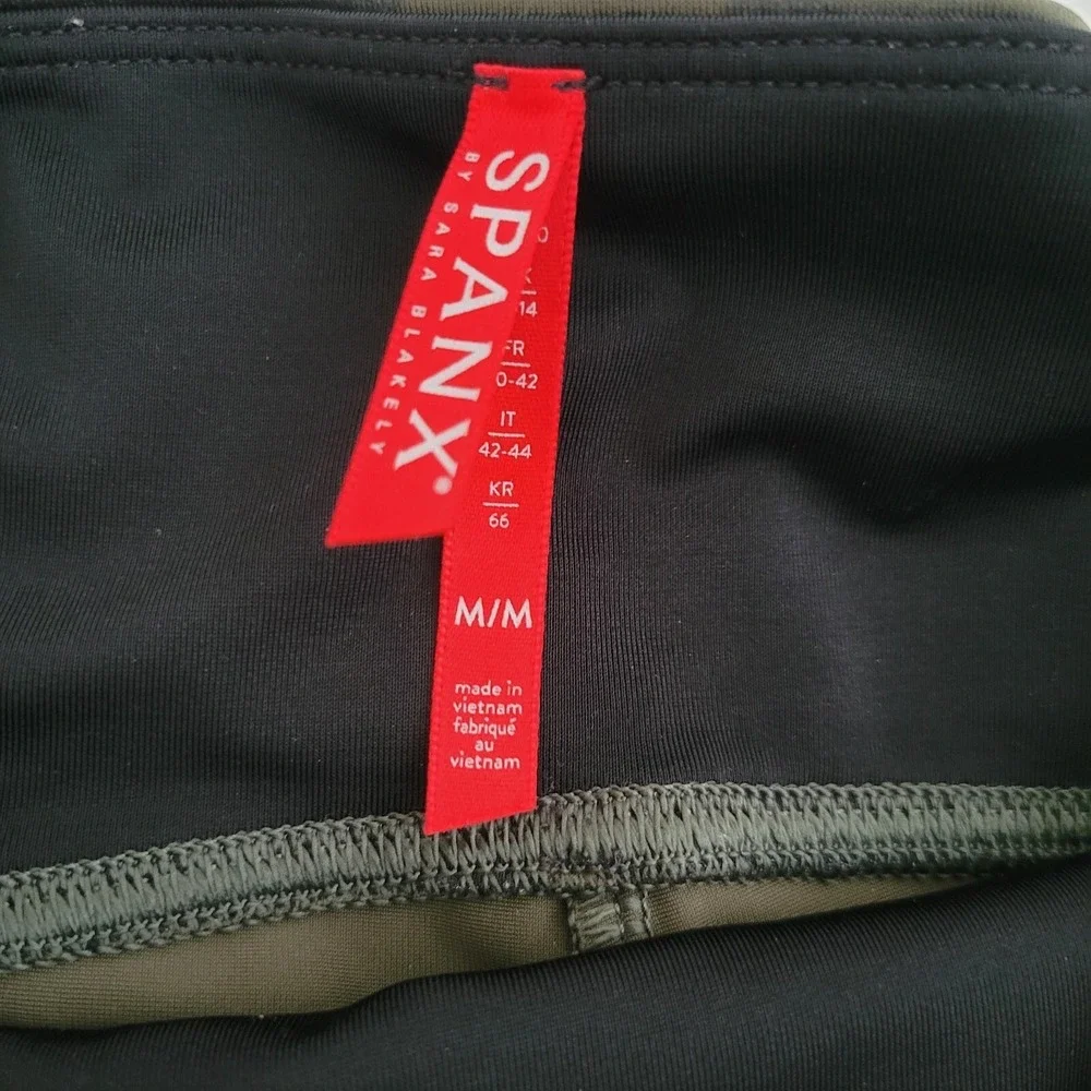 Spanx Legging Women Medium Camo High Waist Seamless Shaping Tummy Control FL3515